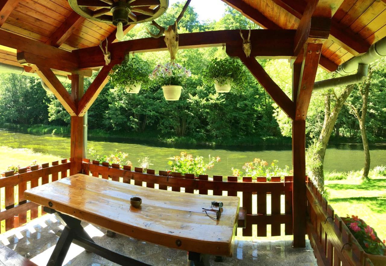 Holiday Home Radocaj Slunj Exterior foto