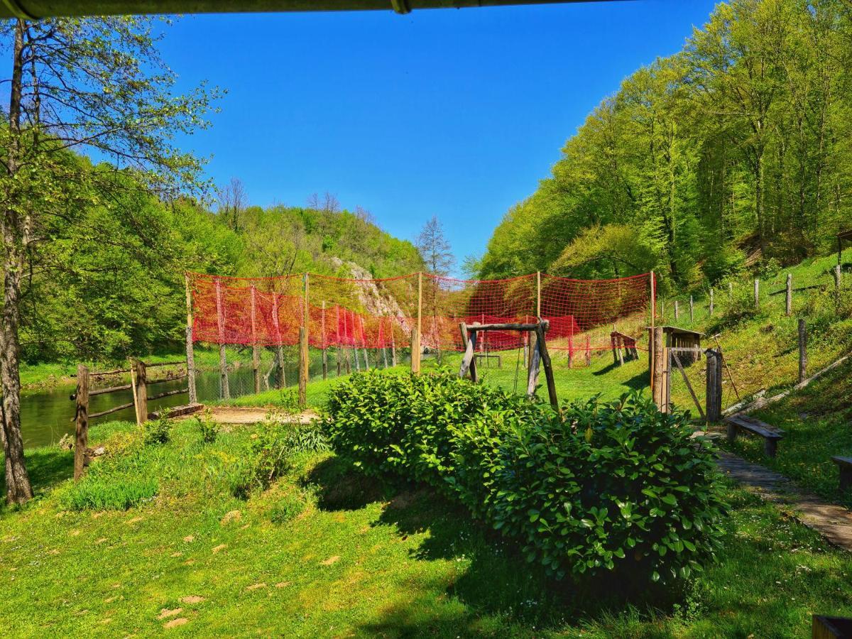 Holiday Home Radocaj Slunj Exterior foto